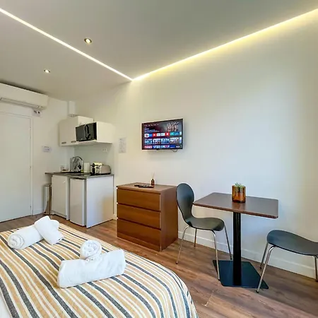 Apartment Urbanflat 208 - Beautiful In The Center Of *